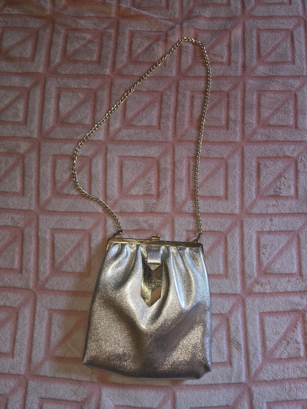 Vintage Metallic Gold Chain-Handle Crossbody Evening Bag